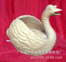 白天鹅摆件 家居创意装饰树脂工艺品动物雕塑摆饰 举报
